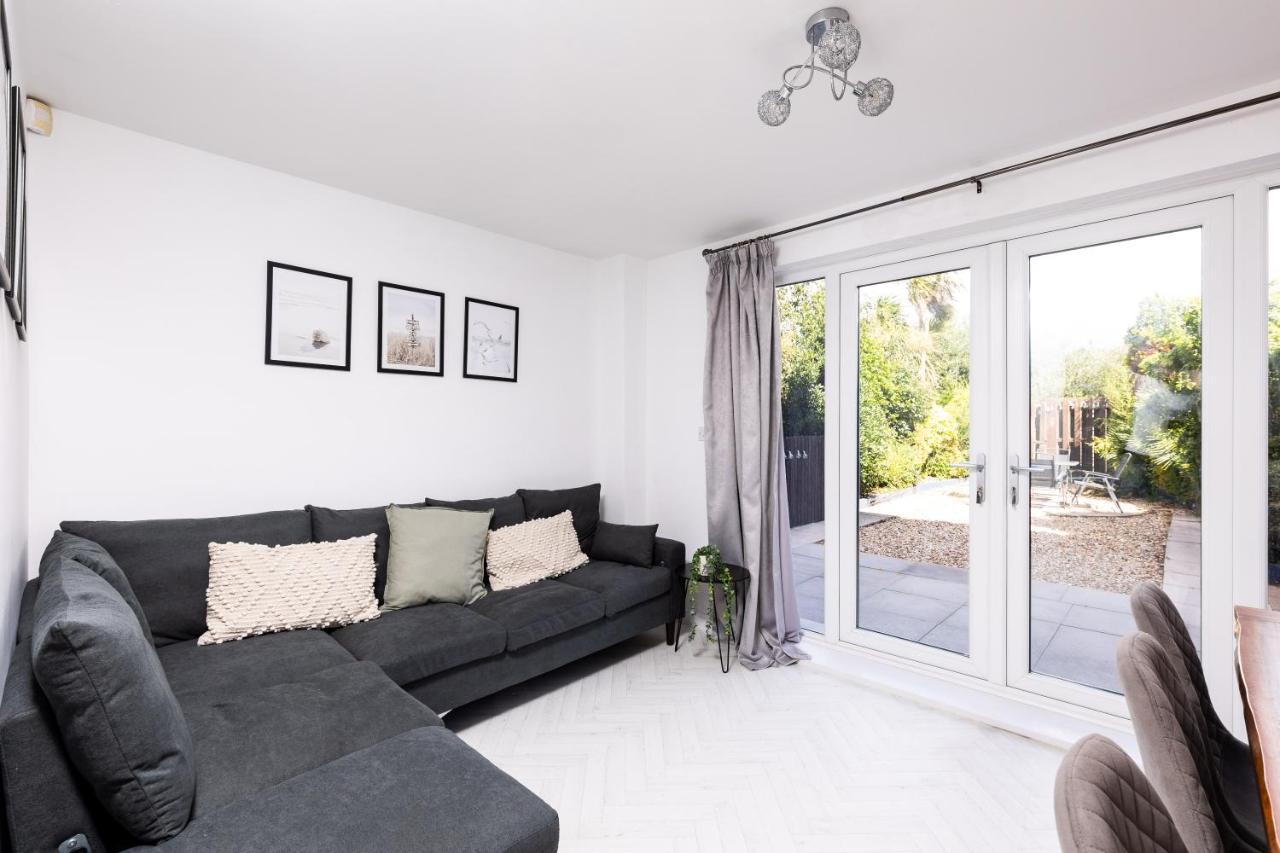 Coastal Retreat In Carmarthenshire Villa Llanelli Exterior foto